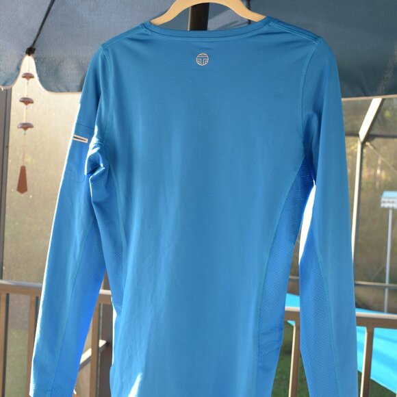 Tory Burch Sport Performance cooling preference graphic T long sleeve top Size S - Picture 4 of 6